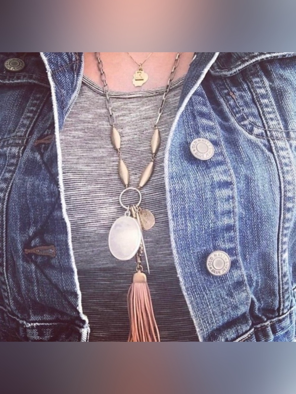 Stella & Dot Victoria Pendant Necklace 26” Tassel Mixed Metal EUC